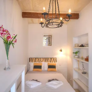  Holiday home Charming House In The Heart Of Cpac1-3